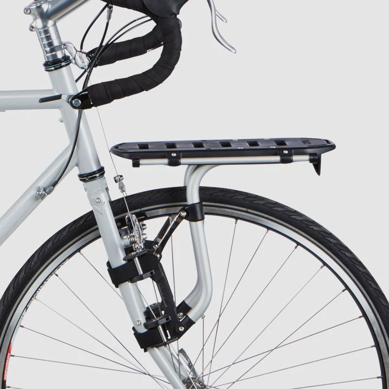 Thule Pack ’n Pedal Tour Rack Gepäckträger - Hochwertiger Akkugepäckträger für Fahrräder 6 Thule Pack ’n Pedal Tour Rack Gepäckträger - Hochwertiger Akkugepäckträger für Fahrräder – Bild 4